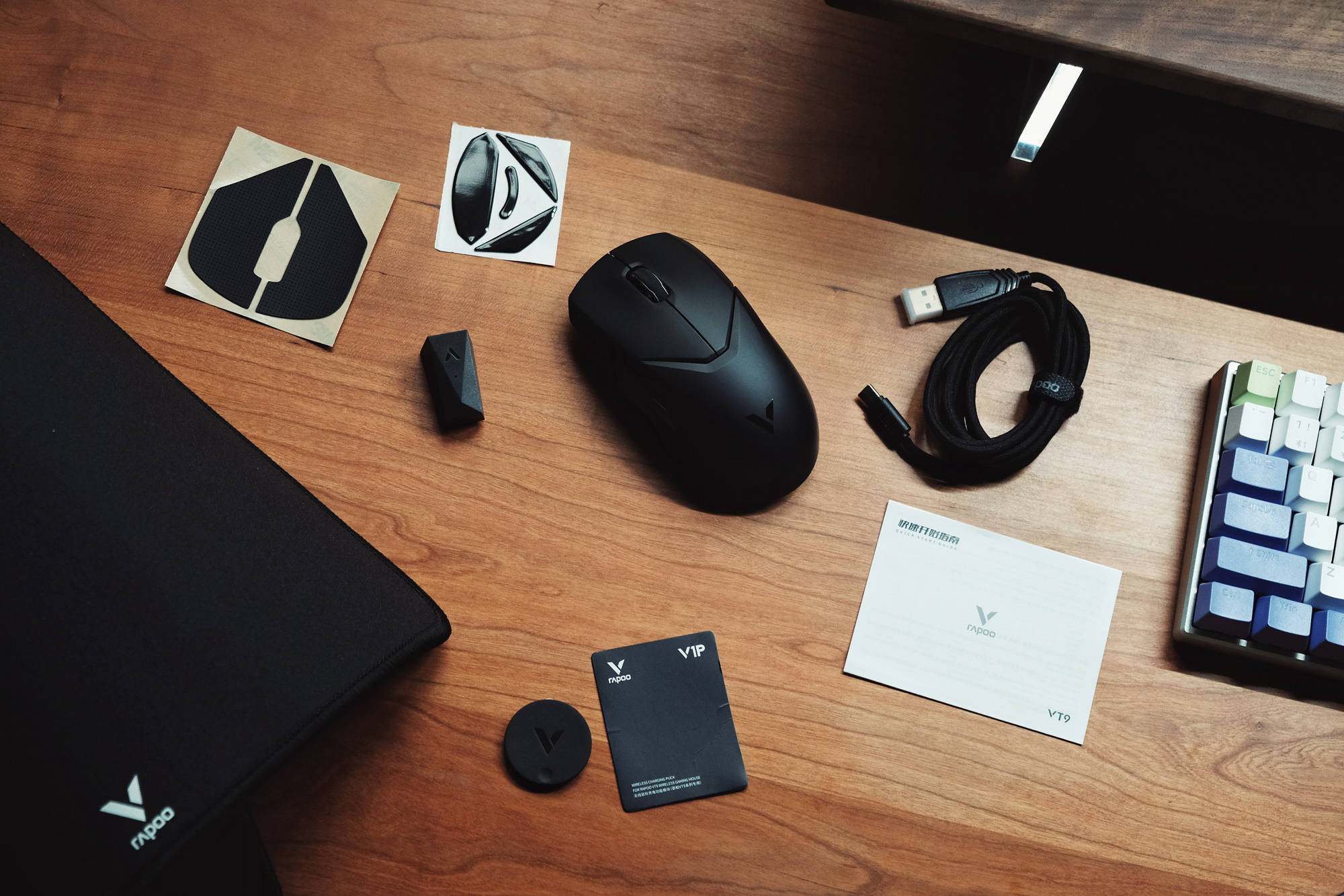 雷柏VT9游戏鼠标:3399引擎加持,补足无线充电,竟然还有隐藏模式?