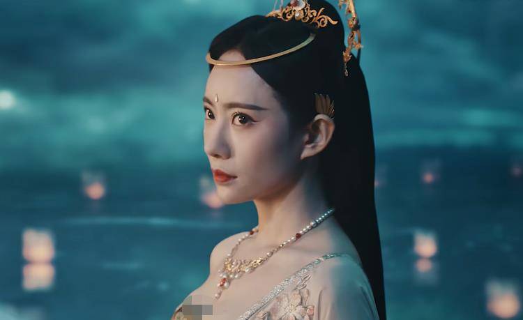 王李丹妮演新版《聊斋》,被观众痛骂:直接露肉就行_壁画_剧情_电影