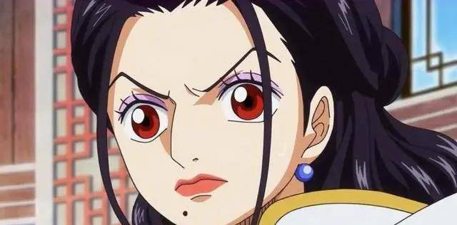 海贼王:卡普在海军中被奉为英雄,为何晚辈何桃兔却直呼他小卡普_称呼