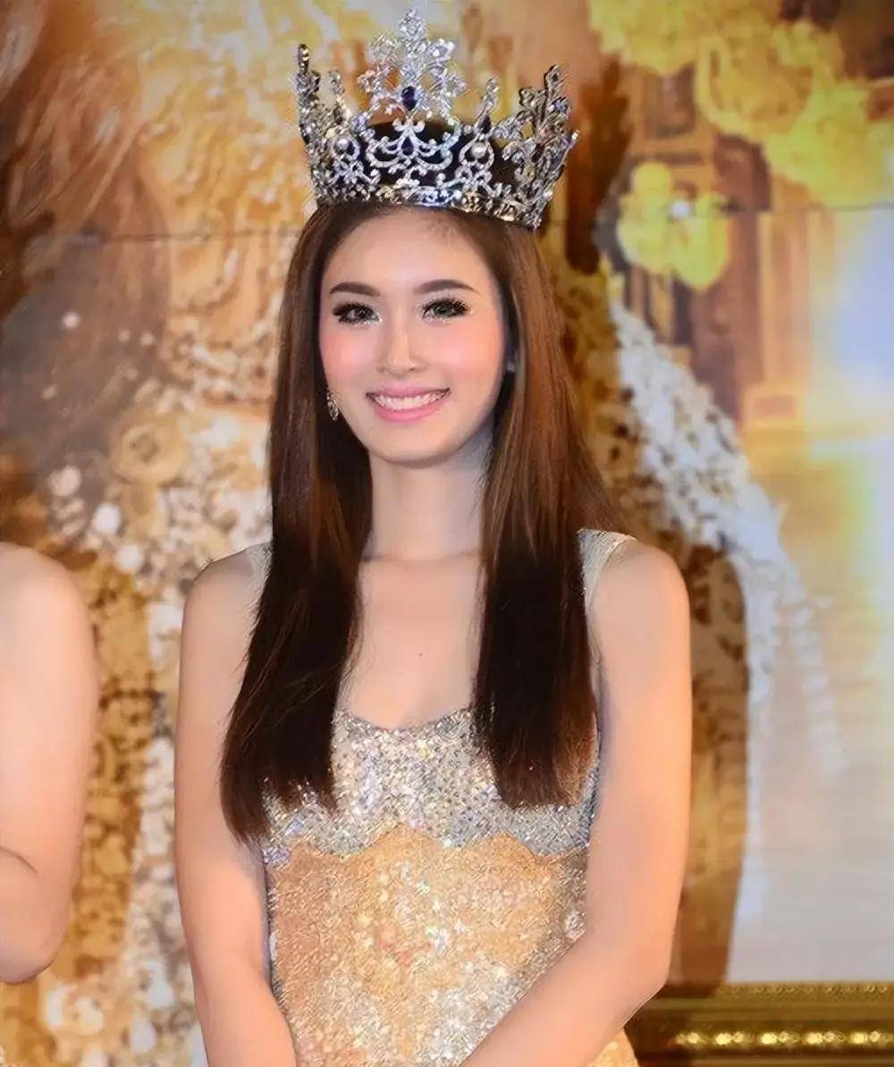 泰国37岁变性人宝儿大婚,男方家境优渥诚意足,婚礼花销400多万_身份