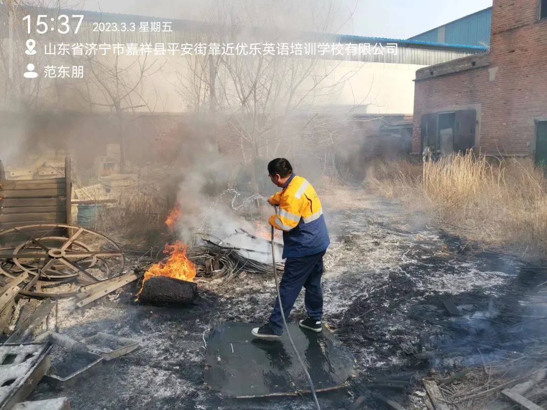 一看就会（验孕棒干了后沾几滴可乐）验孕棒干了能再用一次吗 第9张