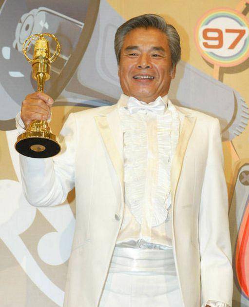 雷洪,本名宋国荣,中国台湾男演员.60岁的他还夺过金钟奖最佳男主角奖.