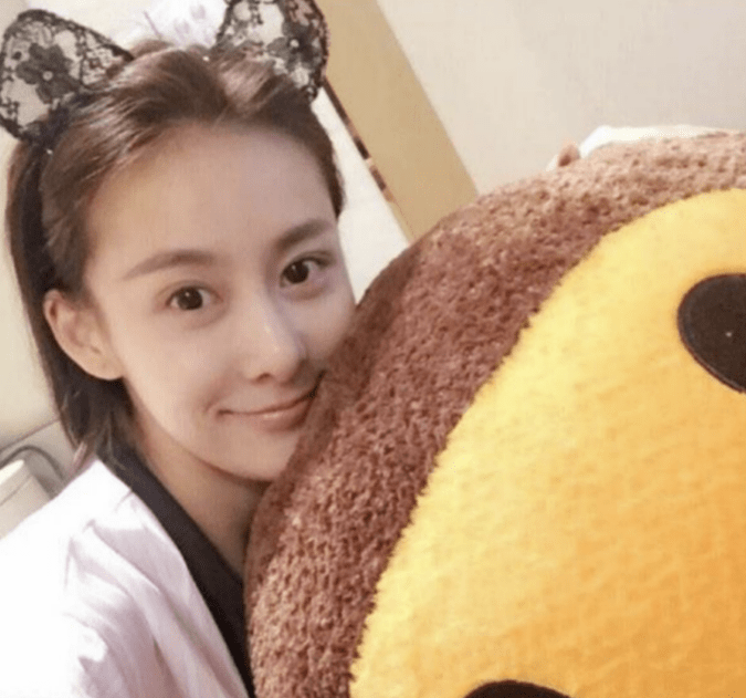 最神秘的富二代秦奋,10任绯闻女友个个漂亮,王思聪也礼让三分_贾青_陆