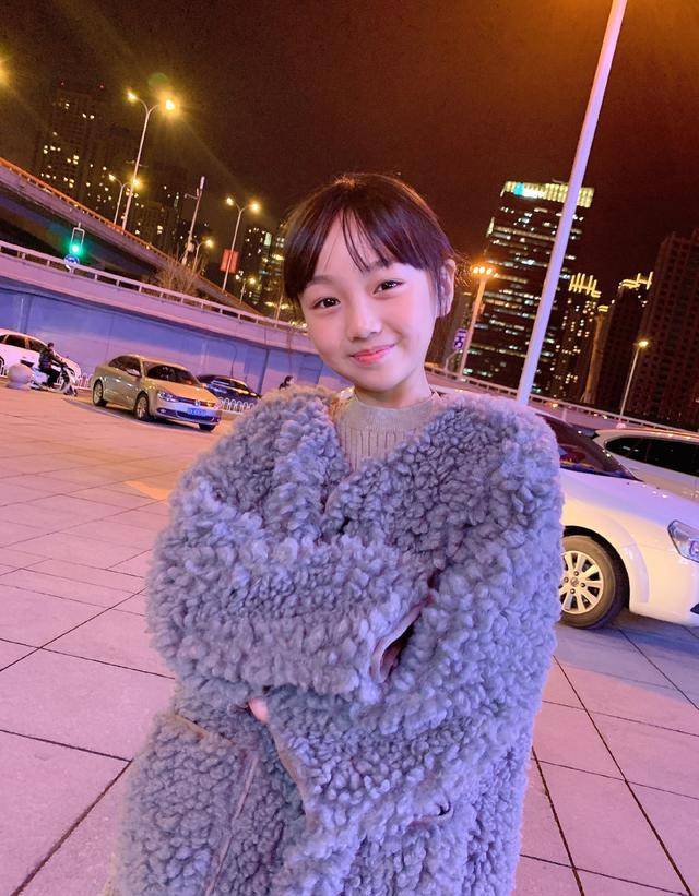 《爸爸去哪儿》邓伦的"女儿"小山竹,都9岁了_女孩子_楚乔_网友