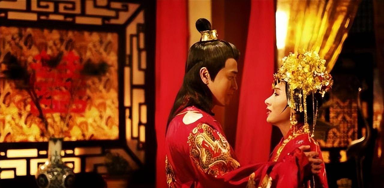 娶一个大17岁的女人为妃_朱见深_万贞儿_朱祁镇