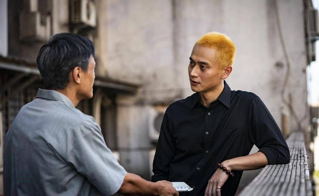 3《阳光普照》,看后让人深思,揭露教育失败的原因_阿和_父亲_孩子