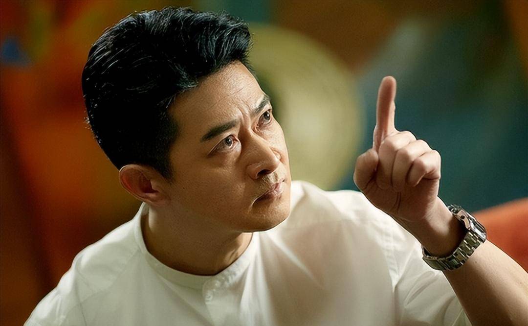 连续3天登顶,6分钟3人下线,我喜欢这部反犯罪电影_秦汉_老大_兄弟