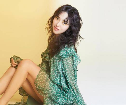 在智珉这则最新的ig贴文上,也间接承认了珉娥所控诉的霸凌事件,很多