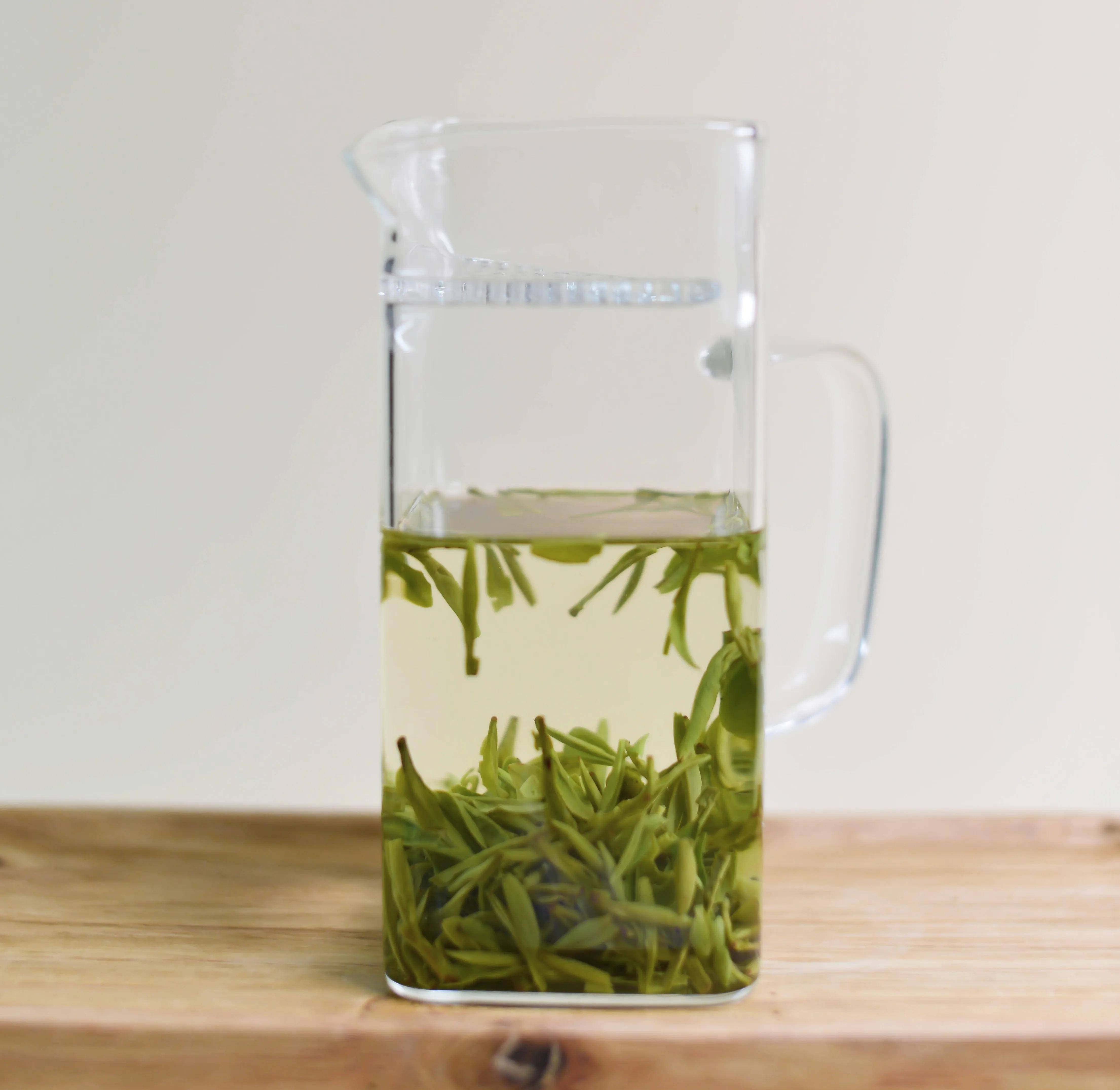 2500每斤的全手工龙井茶拼得过同价机制茶吗?