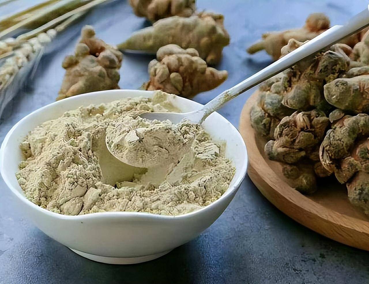 田七粉的功效有哪些(吃田七粉对身体什么好处) - 三七网