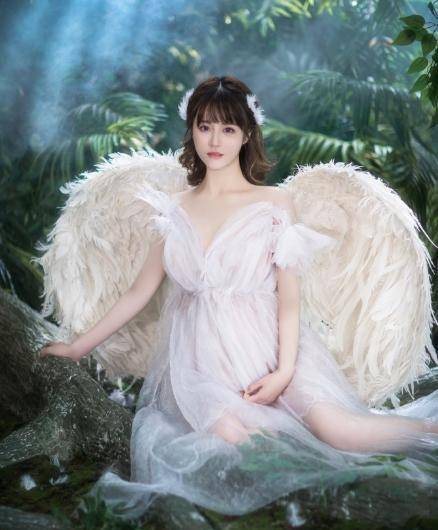 看蜜蜂仔晒孕期美照,粉丝:郎才女貌_电子游戏_职业_网友