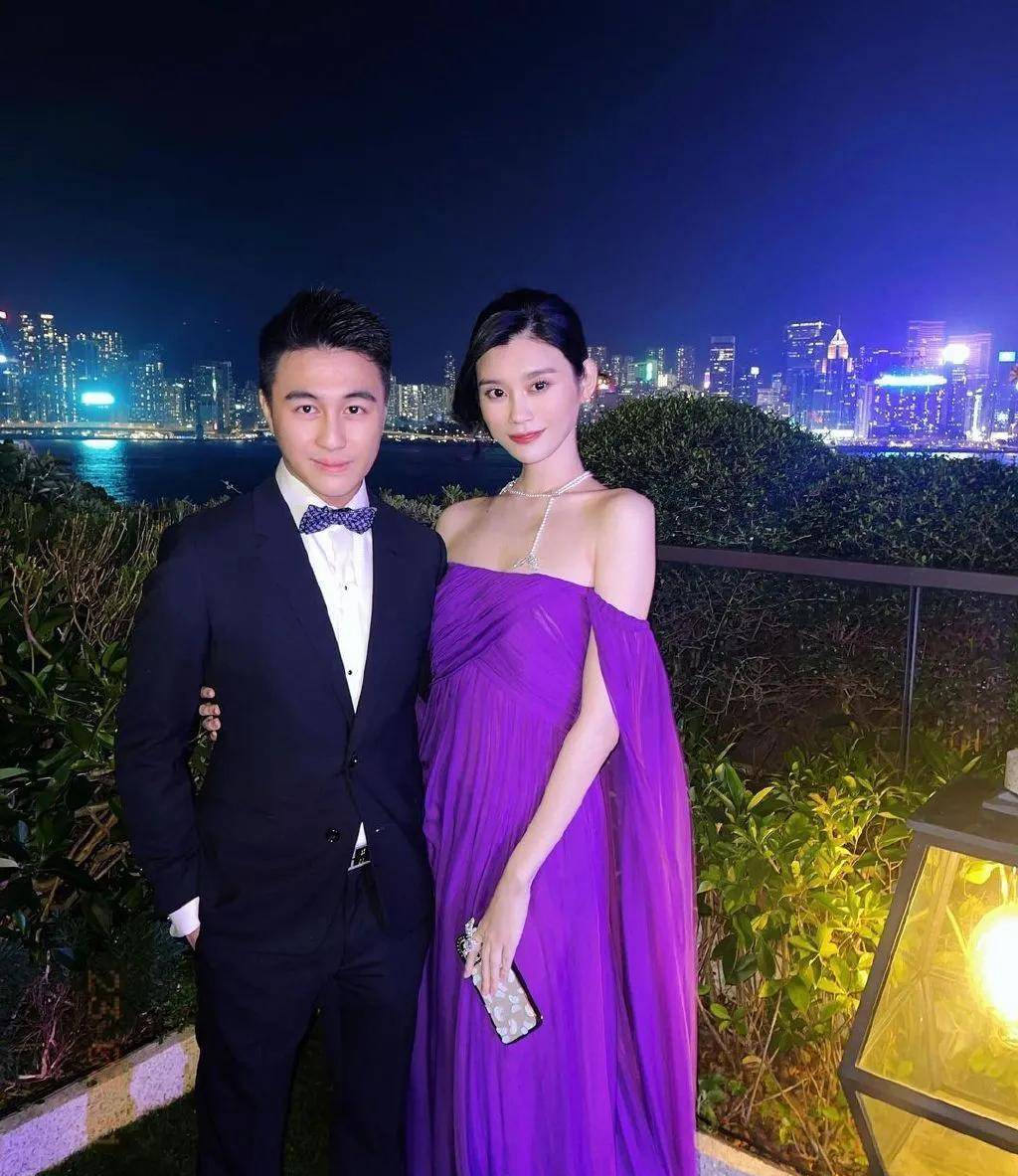 豪门的母凭子贵,奚梦瑶小腹微凸再次被质疑怀有三胎_何超欣_何猷君_一