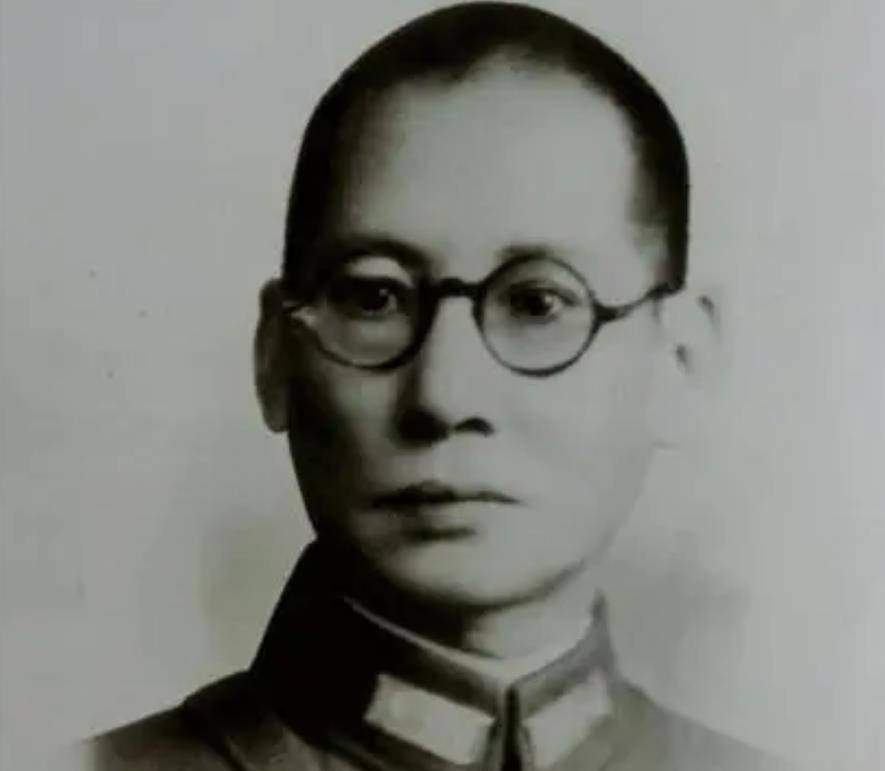 “云南王”卢汉晚年：捐光房产，1974年病逝前，家人提了一项请求