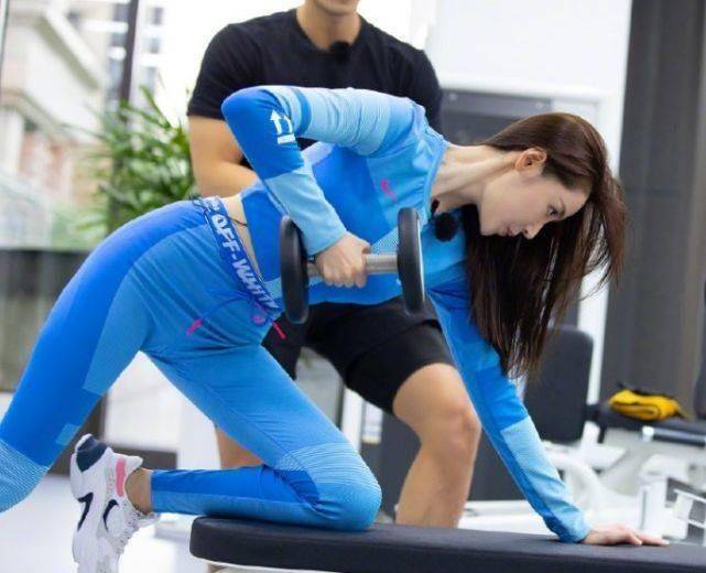 张天爱这是什么魔鬼身材?