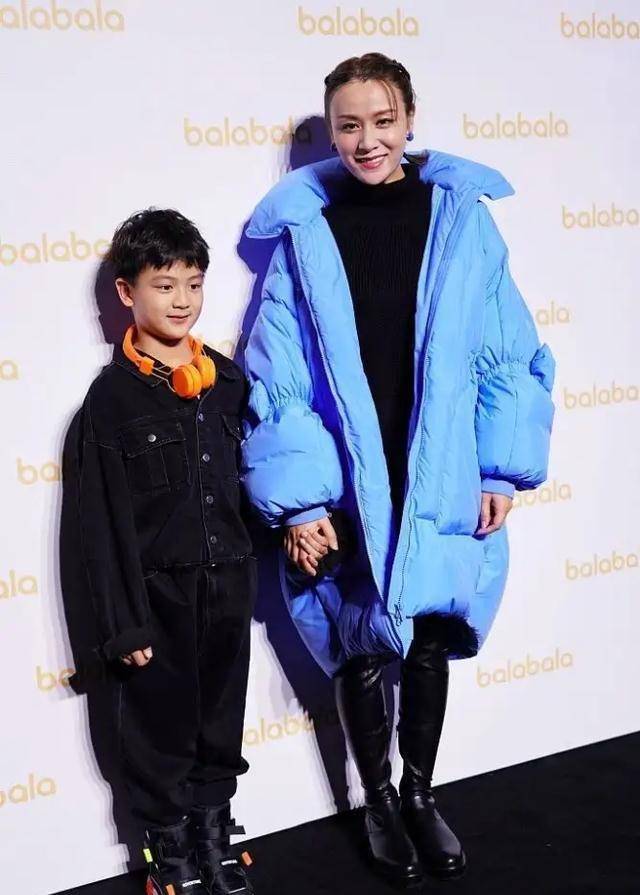 8岁田宸羽走秀气场十足,完美遗传田亮基因_儿子_叶一茜_爸爸