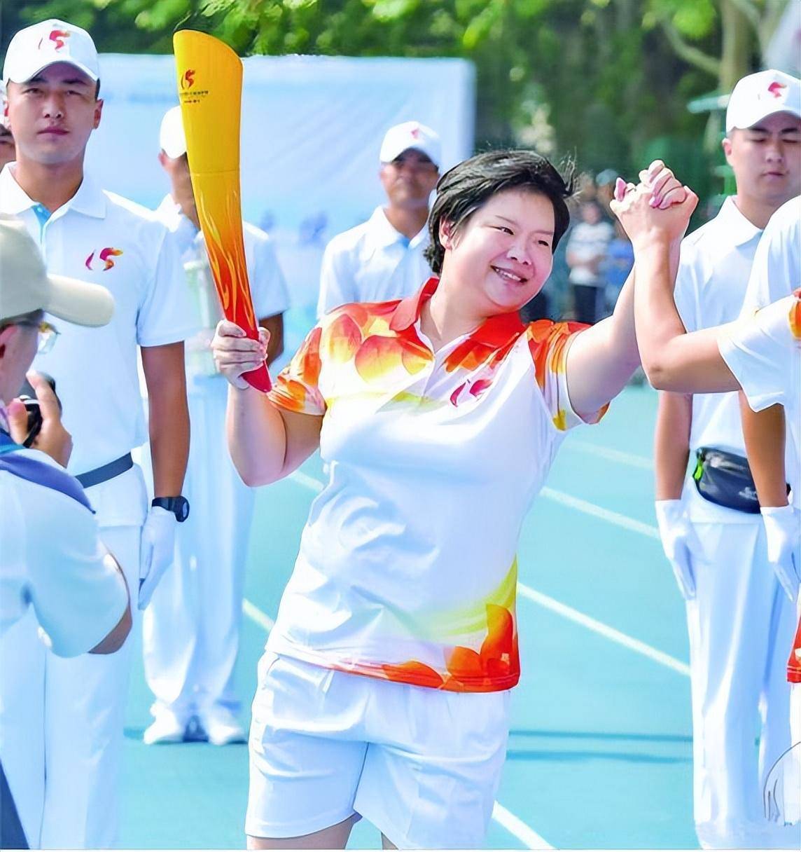 35岁程菲喜获新职务!