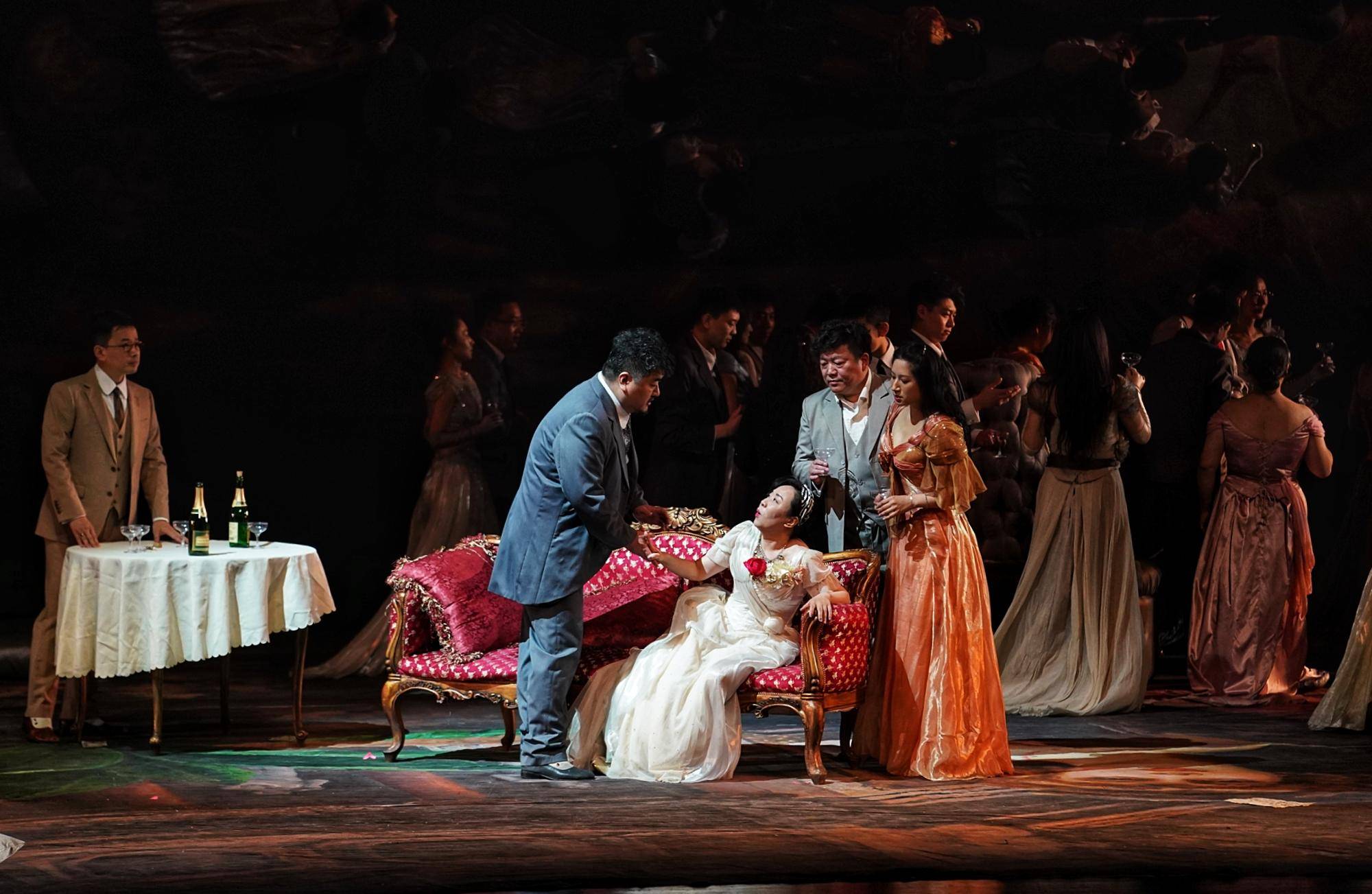 石倚洁,廖昌永领衔,国家大剧院版《茶花女》六轮上演_演出_歌剧_舞台