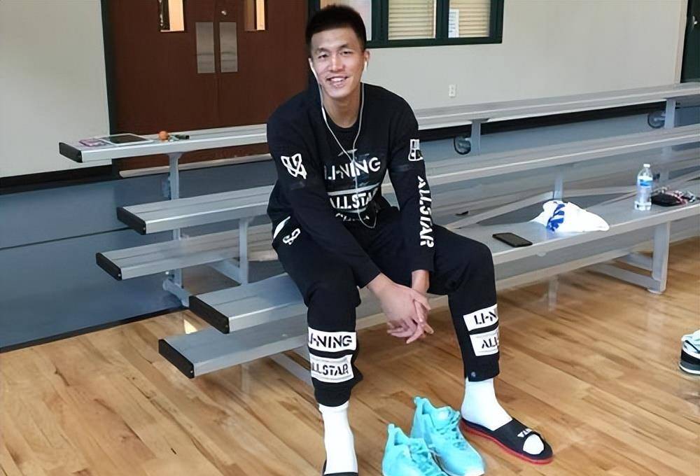 就是混血美女马阳阳,是一位职业模特,数年前,郭艾伦和马阳阳被爆出