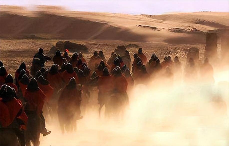 历史杂谈-班超:弃笔从戎,封侯于万里之外_西域_于阗_北匈奴