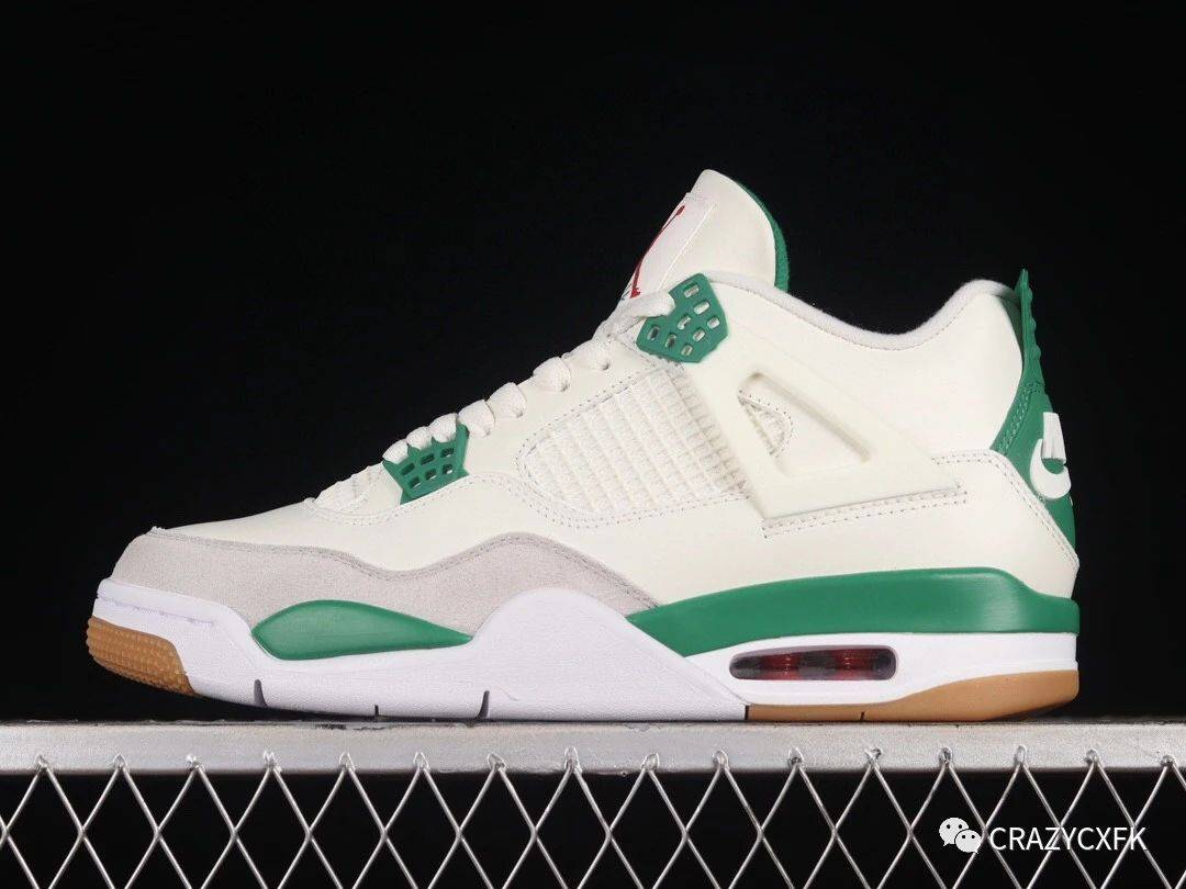 耐克联名乔丹 nike sb x air jordan 4 pine green 米白绿松石篮球鞋
