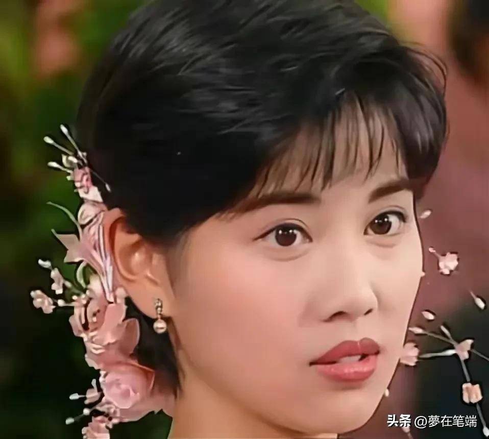 陳松伶又一次愛上了張智霖飾演的羅子健,而古天樂又一次是單相思.