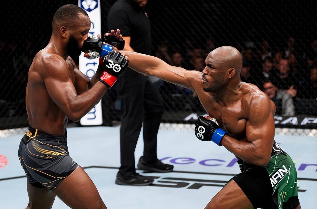 爱德华兹点胜乌斯曼成功卫冕ufc次中量级冠军金腰带_比赛_回合_双方