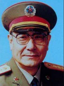 “美军”83年徐惠滋调任39军军长，副军长见后大惊：你不是被我抓的俘虏吗
