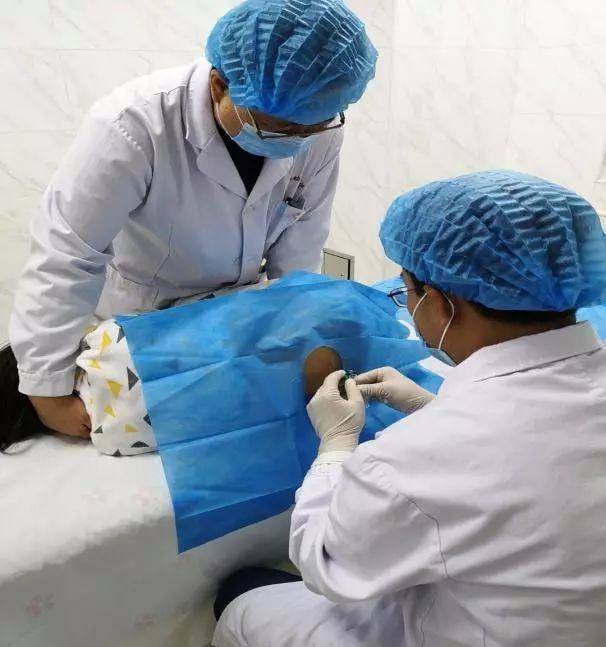 小儿推拿杨晓:为什么给孩子做腰椎穿刺?腰穿危险吗?要注意什么