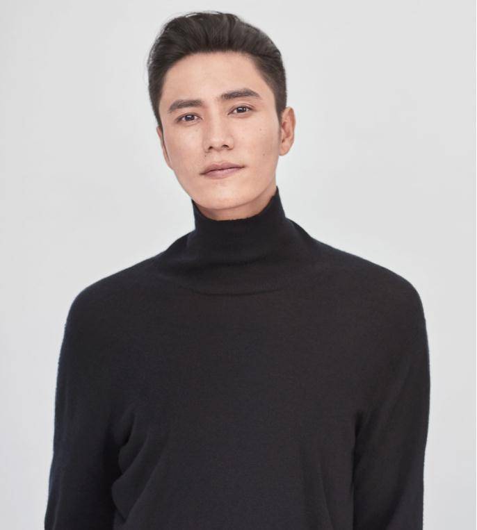 让心灵得到宁静"一事,抛出了致命问题:在节目《开讲啦》中,他讲述了