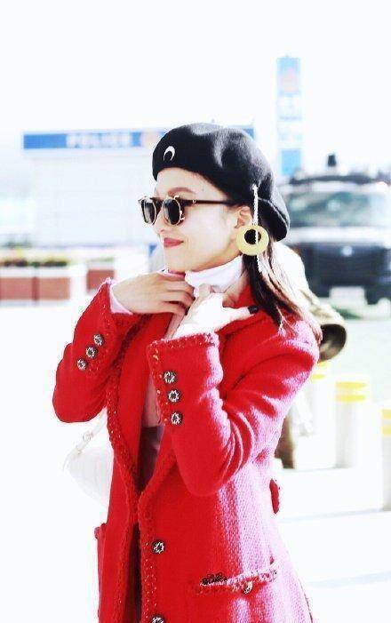 张韶涵是一个我觉得很顽强的女明星.37岁的她,却始终元气满满.