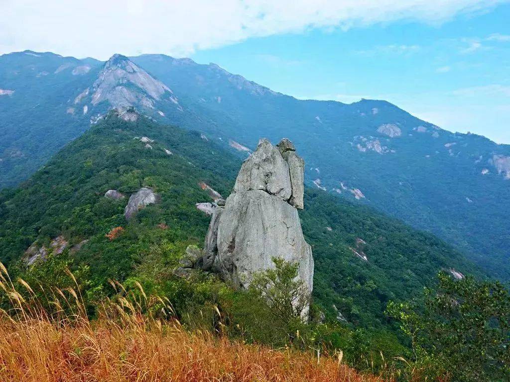 4月26日【驼飞线】徒步穿越罗浮山飞云顶骆驼峰,打卡幸运天门!