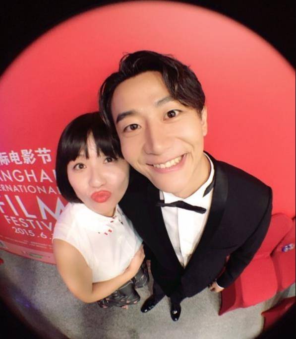 黄轩认爱不突然,9天前已经有端倪,徐璐这次很打脸_女朋友_消息_因为