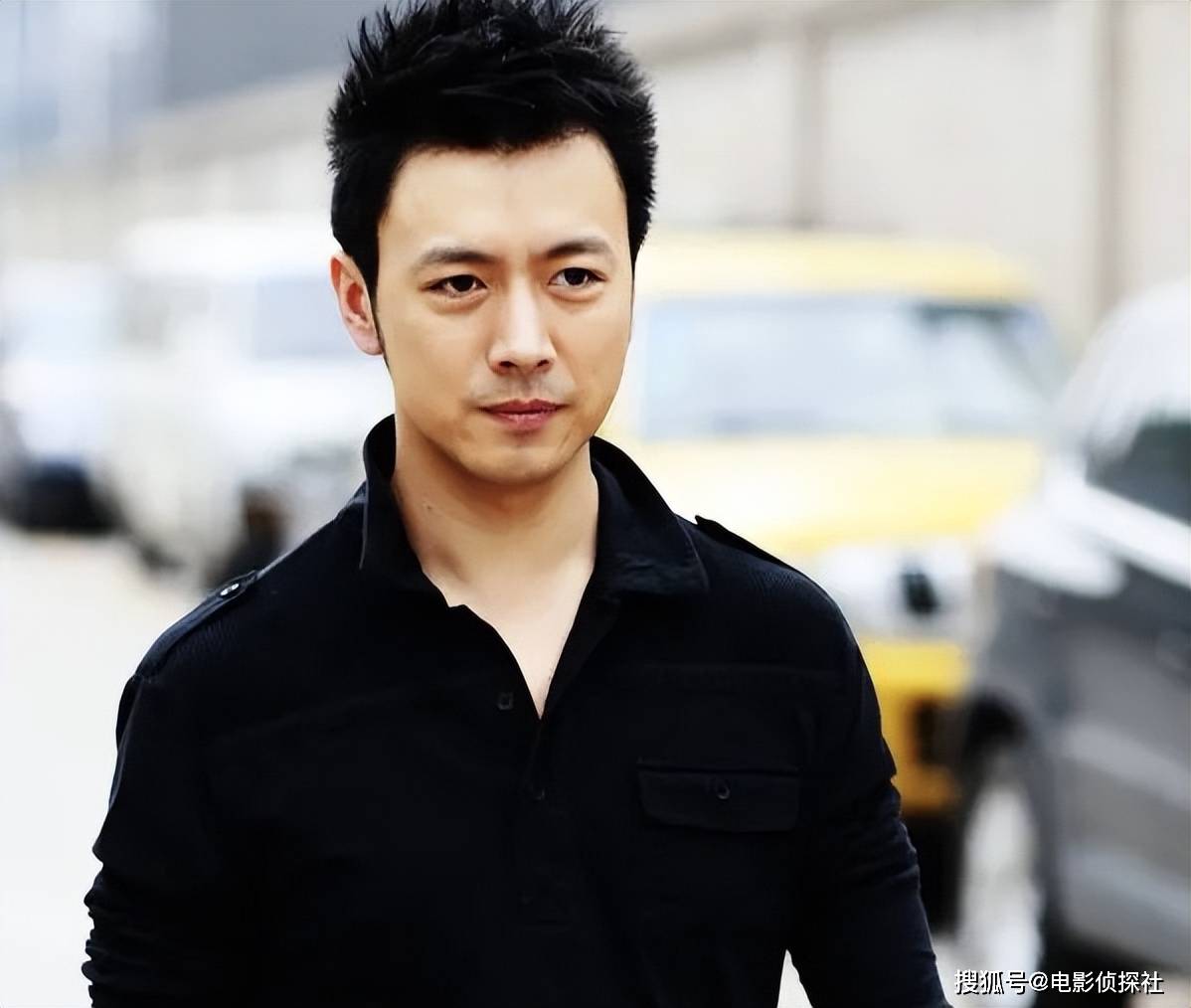 网曝中生代男星涉嫌组织赌博被传唤,前女友是知名喜剧演员_曹炳琨