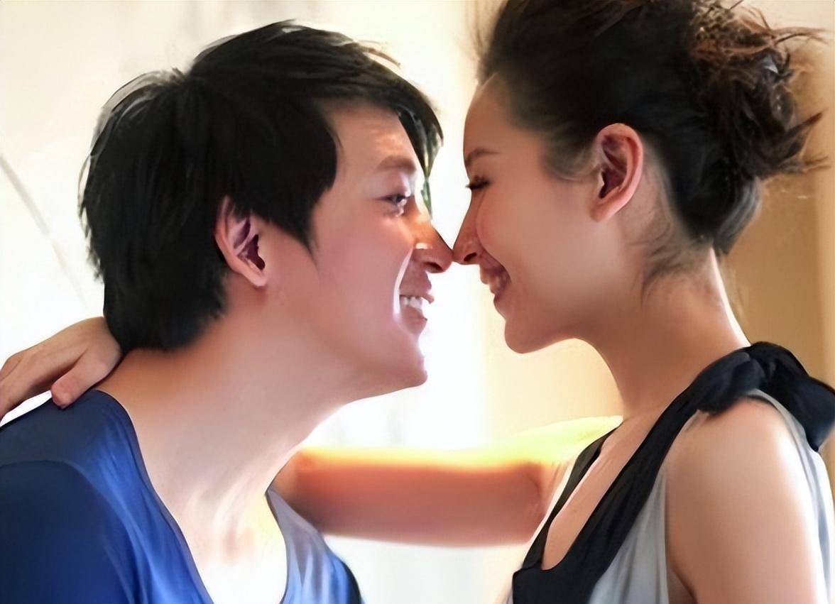 一夜暴富3亿的董洁,这次真的洗白了吗?_直播_梁朝伟_潘粤明