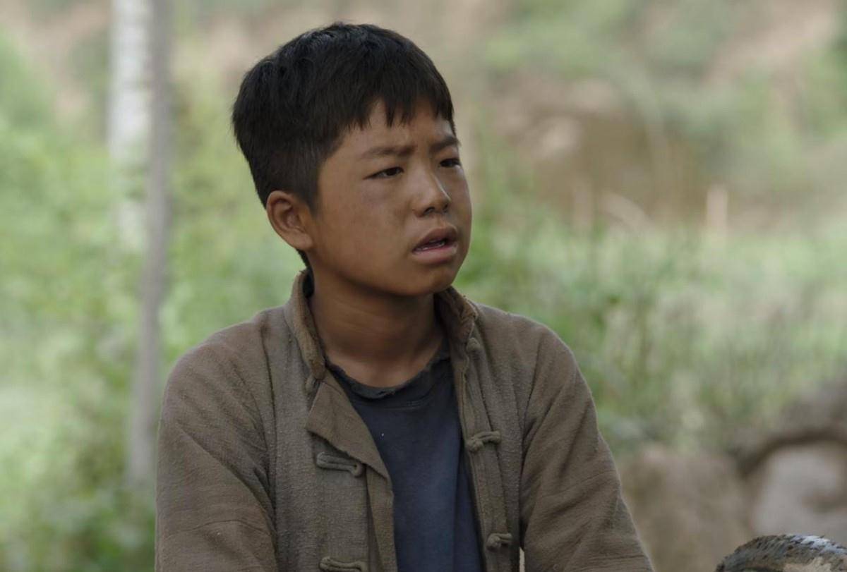 《人生之路》主演演技拉胯时,这届10后演员正在靠演技上位