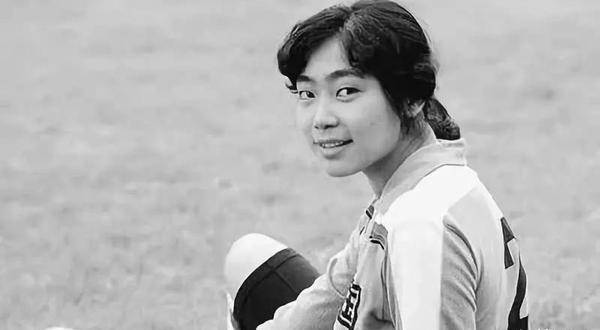 年,参加三届奥运会,可能成中国女排战三大赛第一人_苏惠娟_次数_球员