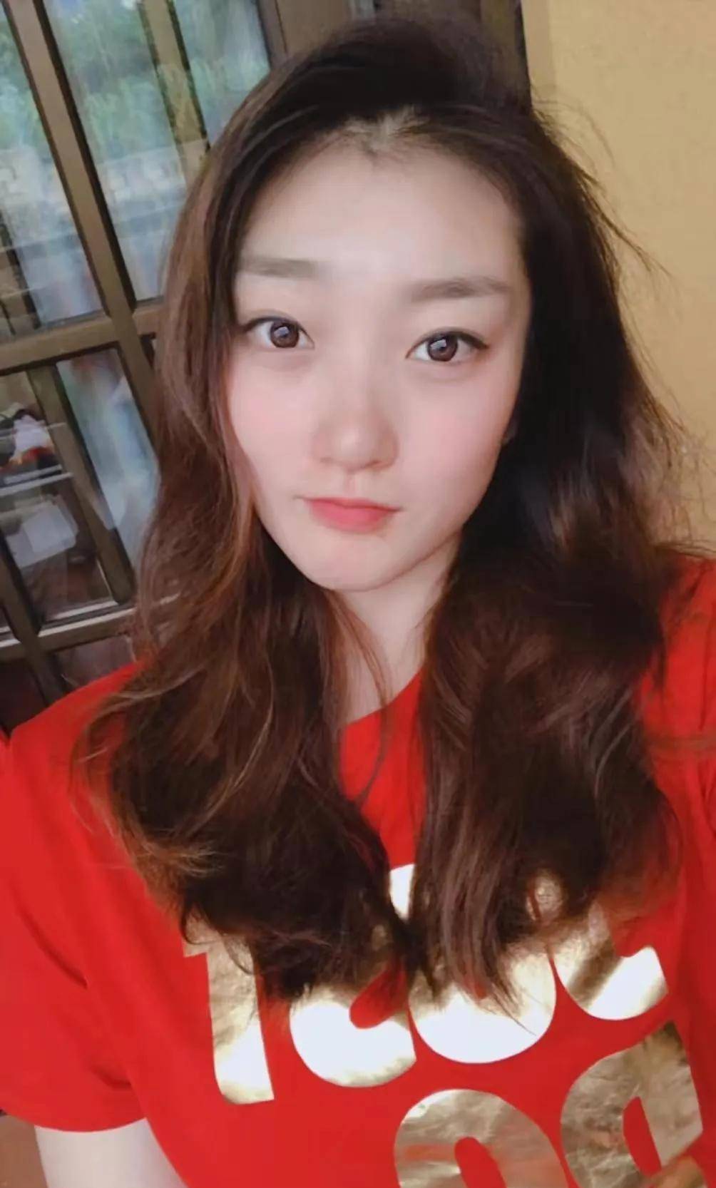 李梦与张隆高清无码照40张 一睹其过往工作状态下的风采_事情_时候_1