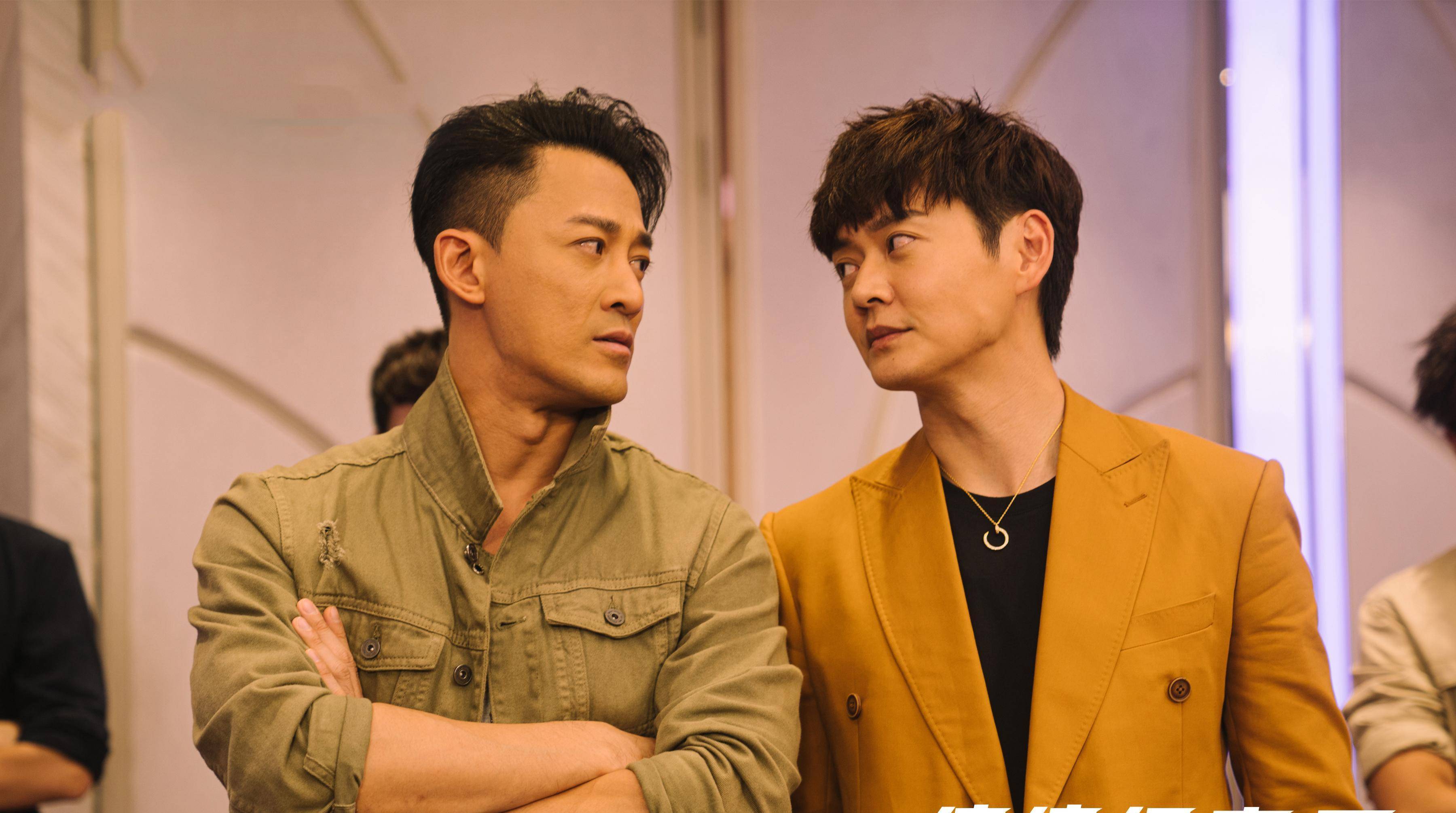 他现在签在古天乐旗下,这次回归《使徒行者3》只能说是回娘家,tvb近年