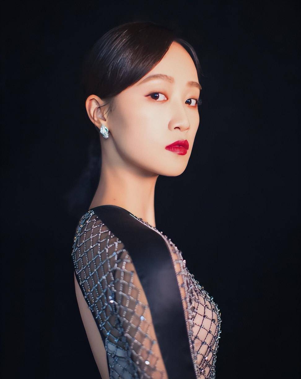 演技精湛却被长相拖累,6位一脸"凶相"的女星,长了不好惹的脸_温峥嵘