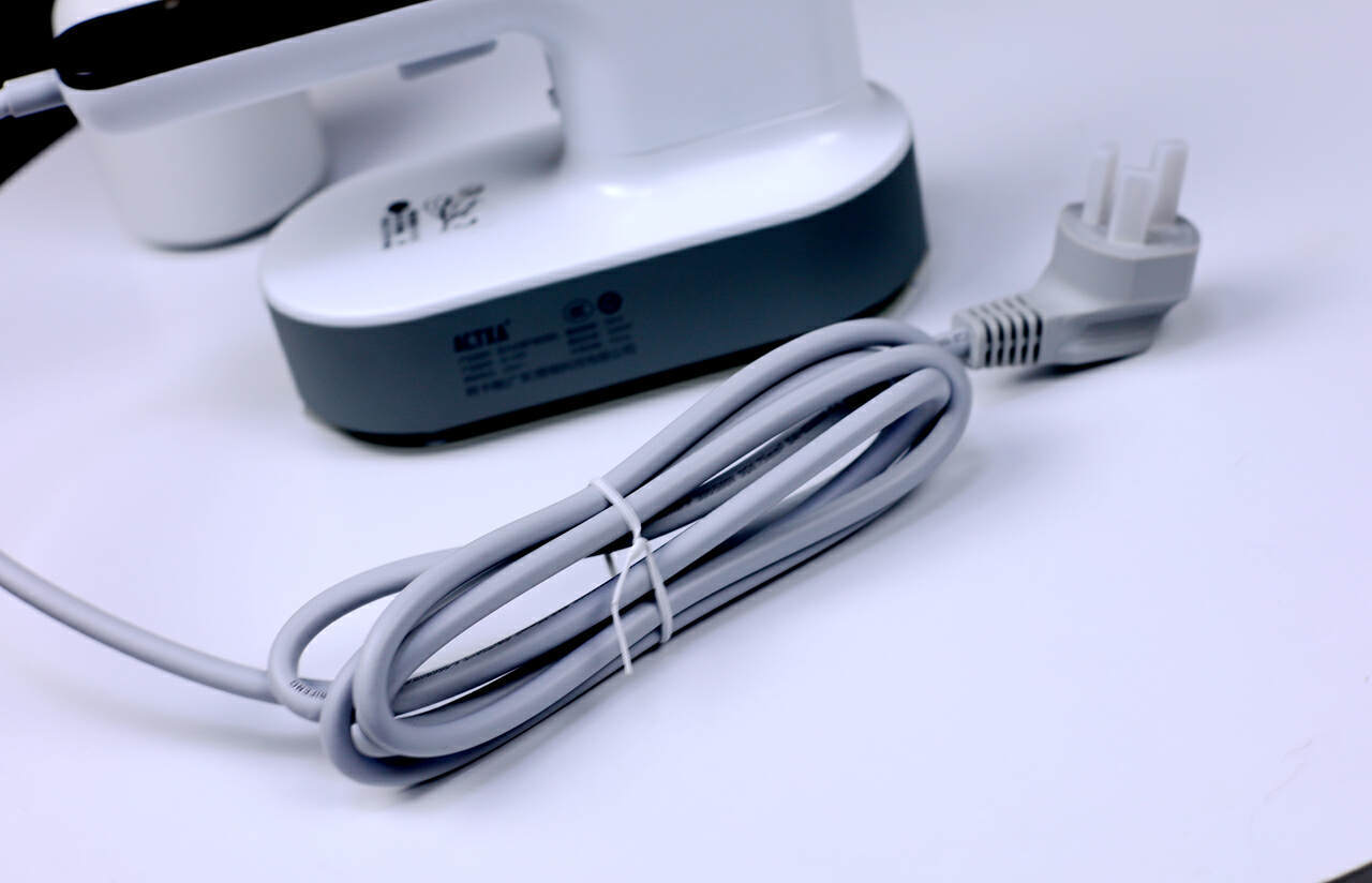 阿卡驰4.0Bar手持增压挂烫机:告别匆忙,职场人精致上班