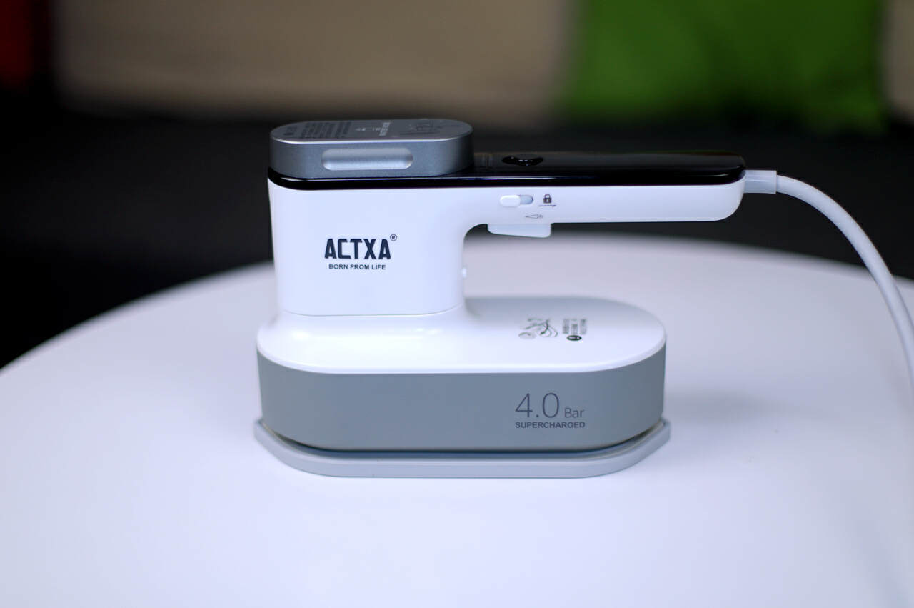 阿卡驰4.0Bar手持增压挂烫机:告别匆忙,职场人精致上班