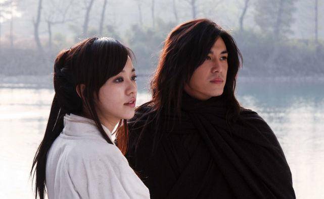 王艳和陈楚河版《流星蝴蝶剑》还原度超高,每一个人物都很出彩_高寄萍