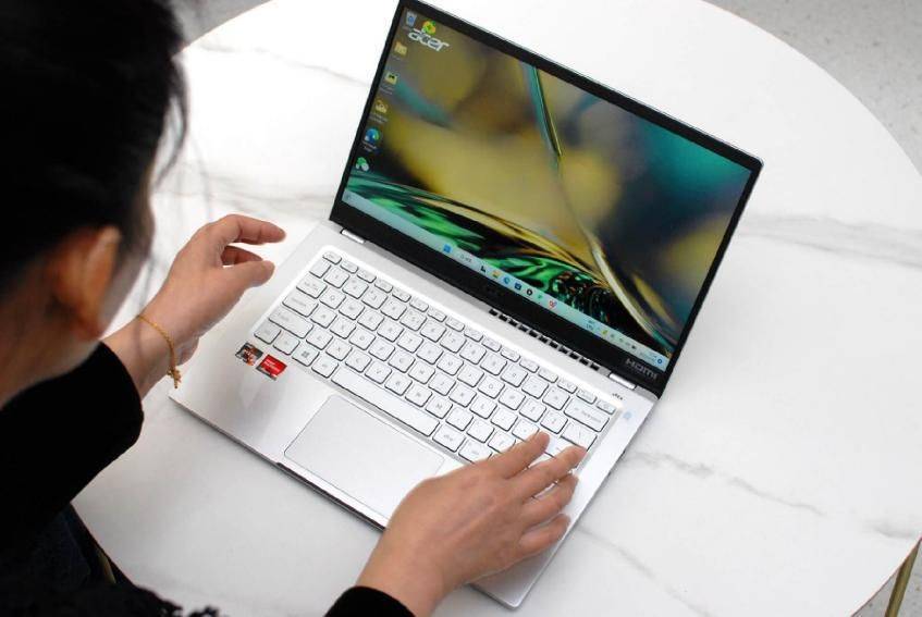 新锐宏碁传奇Go笔记本体验:轻装出行,实力办公