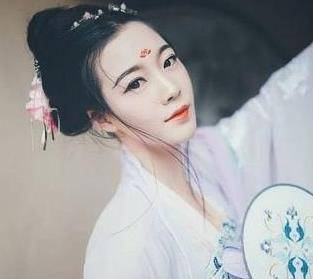 原创            古代为什么把没结婚的少女叫黄花闺女？开面、盘头又是怎么回事？-为什么称未婚妇女为黄花姑娘
