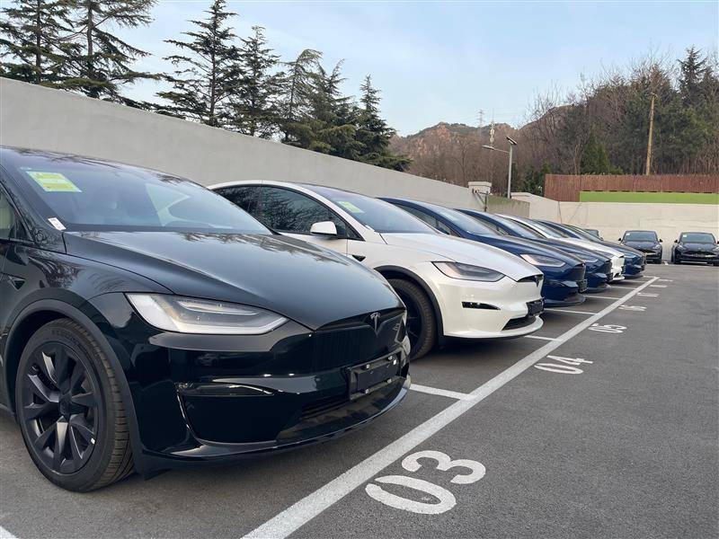 山东首批全新model s/x交付 "全球最快量产车"正式上路_搜狐汽车_搜狐