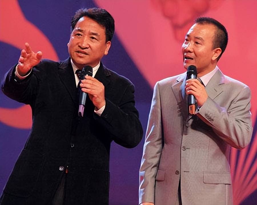 戴志诚不但聪明还很会讨喜,所以才能获得姜昆的青睐和杨蕾的芳心_袁茵