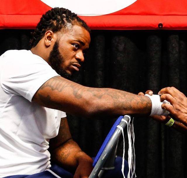 对手富兰克林狂减24磅体重,堪称出现八块腹肌_赫恩_感觉_体格