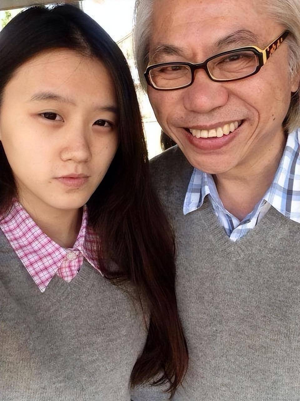 "爷孙恋"婚后现状:与全家决裂,嫁大40岁老公,怀孕后就后悔了_林靖恩