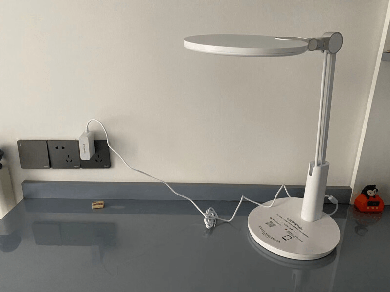 2023年护眼灯买哪种好？护眼灯哪种光源对眼睛最好