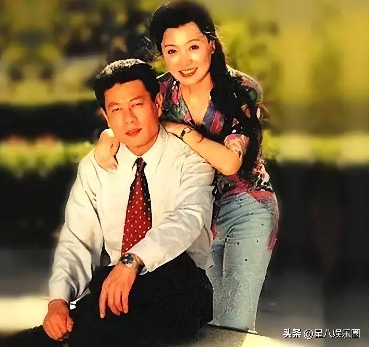巫刚:和前妻15年婚姻无儿无女,却与不婚不育的陈瑾在一起20年_生活
